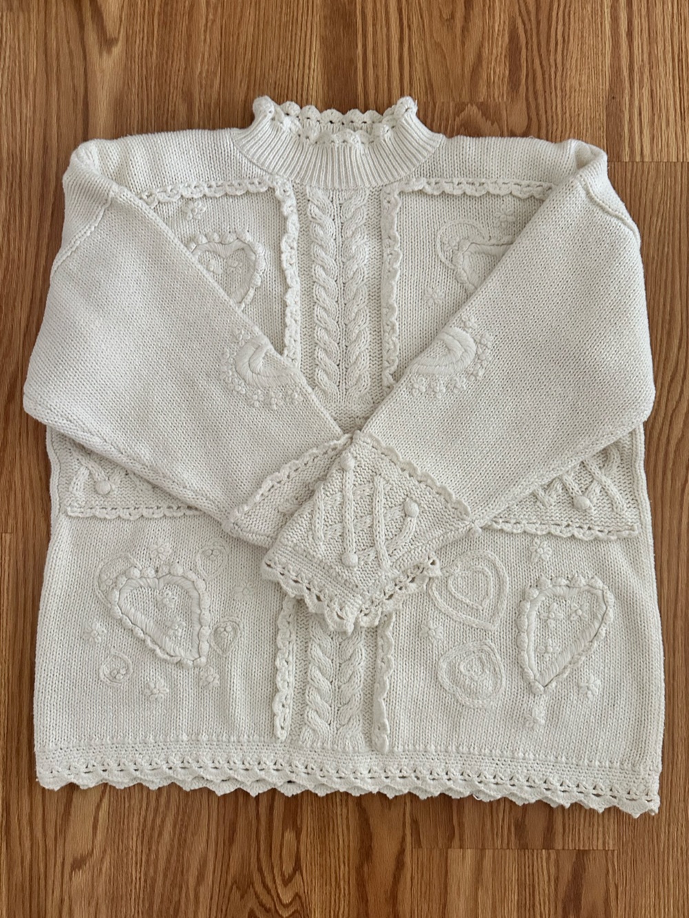 VTG 80s Chunky Knit Heart Cottagecore Scalloped Sweater size Large